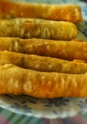 A picture of Chicken cheese roll.