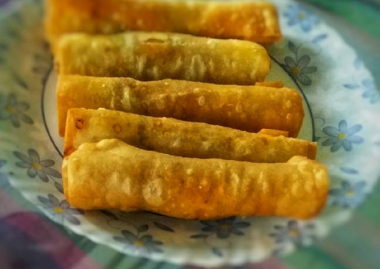 Steps to Prepare Super Quick Homemade Chicken cheese roll