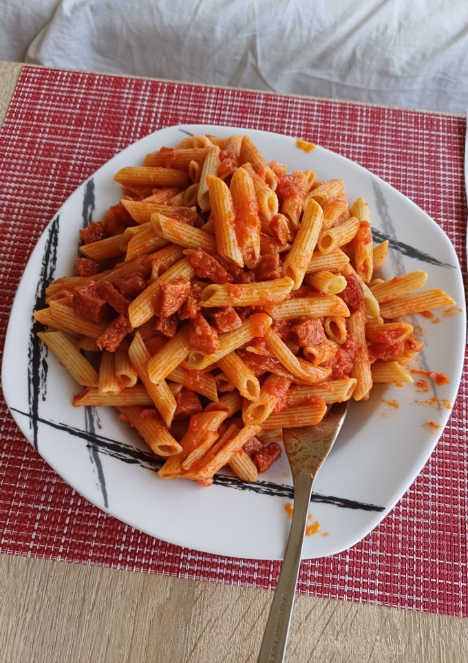 Una foto de Macarrones con chorizo