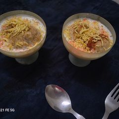 A picture of Mini Dahi Bhalla.