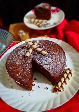 A picture of Eggless chocolate sponge cake.