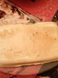Una foto de Flan de turrón