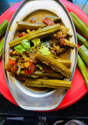 A picture of Drumsticks Curry.