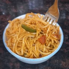 A picture of Schezwan Noodles.