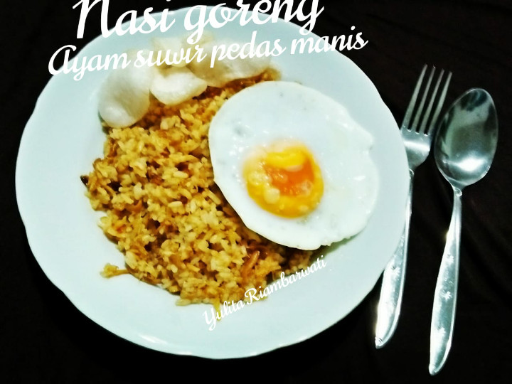 Cara Gampang Membuat 80. Nasi Goreng Ayam Suwir Pedas Manis, Lezat Sekali