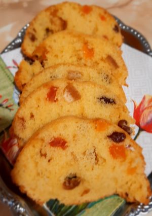 Gyümölcskenyér recept fotója