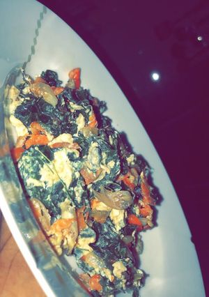 A picture of Moringa egg salad.