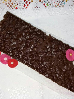 Una foto de Turrón de chocolate crujiente de arroz inflado