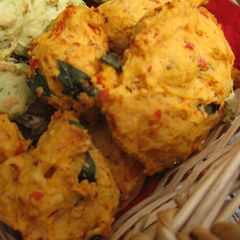 A picture of Tomato & Basil Hot Biscuit (Scone).