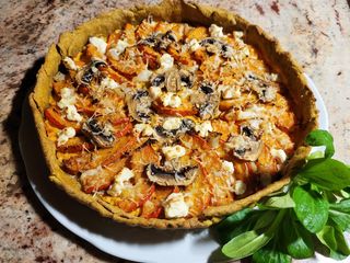 Tarte au potimarron, champignons et ricotta