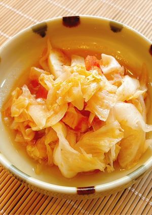 Hình của món Cải Bắp Xào Cà Chua Đơn Giản.