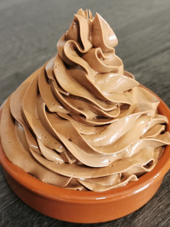 Una foto de Crema de chocolate con solo 3 ingredientes