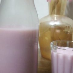A picture of Strawberry Milkshake.