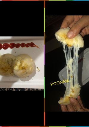 A picture of Cheese burst idli.