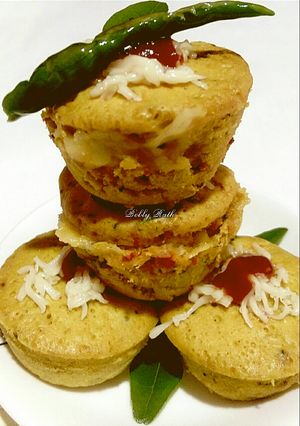 A picture of Cheesy veggie besan muffin.