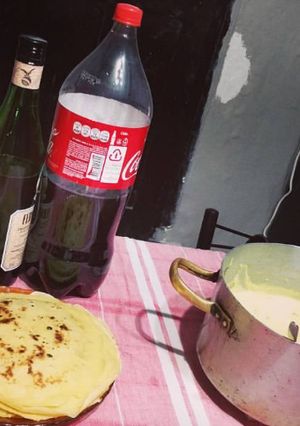 Una foto de Riquísimos tacos de pollo con crema y mostaza!