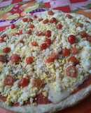 Pizza de huevo y cherry