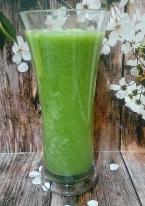 Foto resep Jus Pir + Anggur Hijau + Daun Seledri