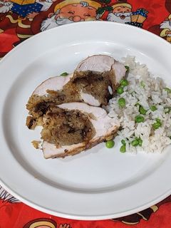 Fűszeres rizzsel töltött csirkemell recept fotója