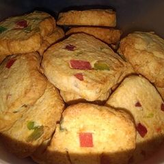 A picture of Tutti frutti/ krachi biscuits.