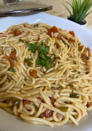 صورة لوصفة سباغيتي 🍅🧄