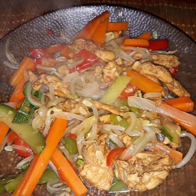 Chop Suey de pollo Receta de Verito- Cookpad