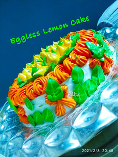 A picture of Eggless Lemon Cake.