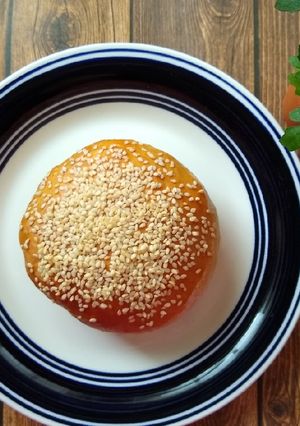 A picture of Red Fermented Rice Pepper Buns (Hong Zao Hu Jiao Bing).