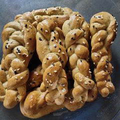 A picture of Braided Bread.