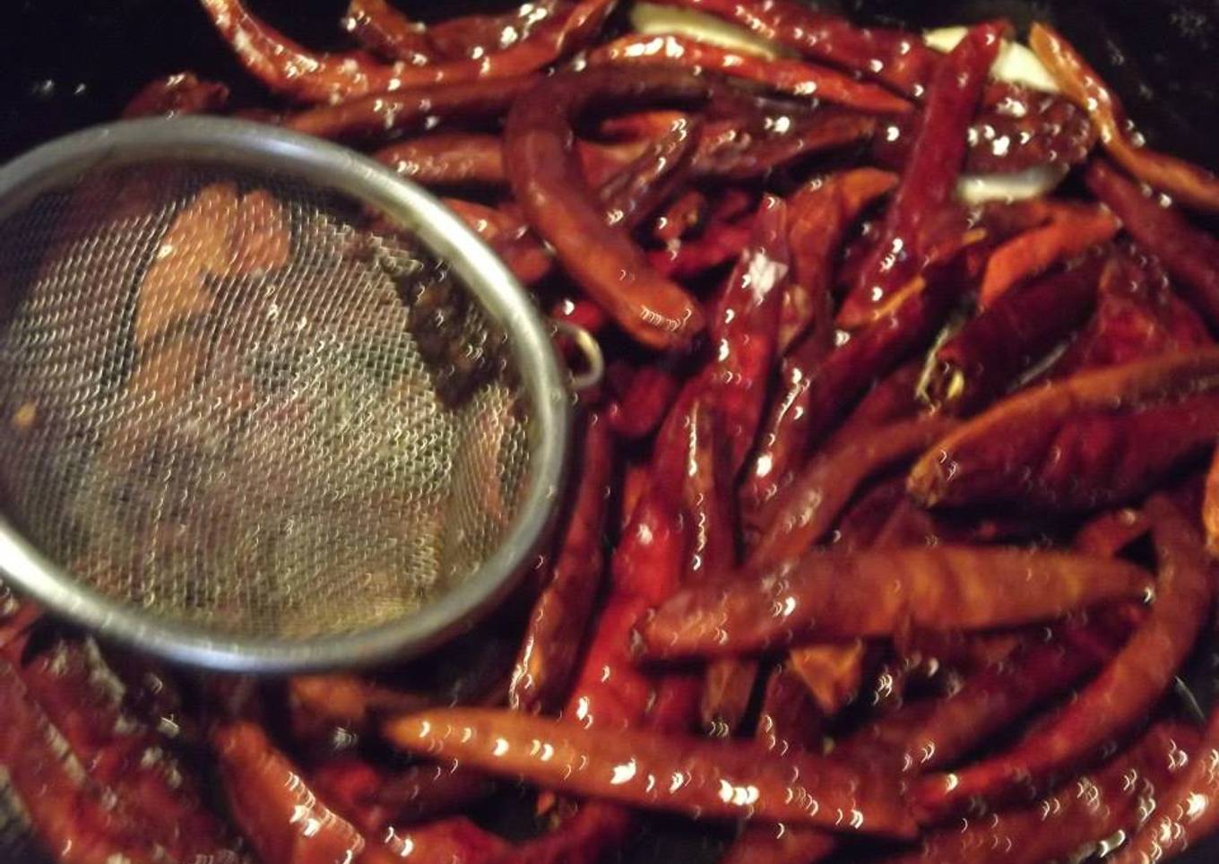 Aceite de chile de árbol  y pasta rafaelita