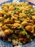 Pollo con curry