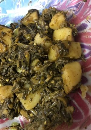 A picture of Aloo Methi.