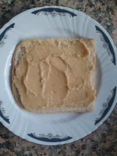 Una foto de Hummus sin tahini