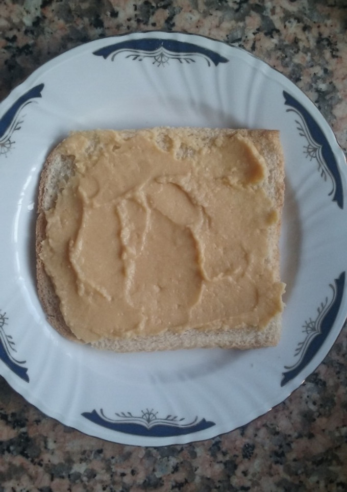 Una foto de Hummus sin tahini