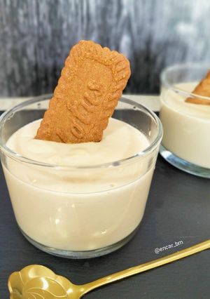 Una foto de Cuajada de queso y lotus