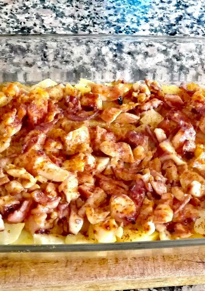 Una foto de Rejo a la gallega con patatas