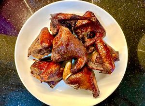Hình của món Chim câu nướng.