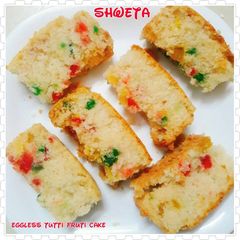 A picture of Tutti-frutti cake.