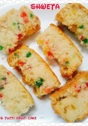 A picture of Tutti-frutti cake.