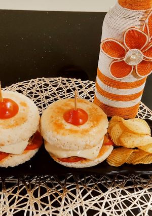A picture of Yummy Burger Without Bread.