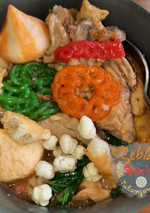 Foto resep 131. Seblak Spesial kaldu Tulangan, Brutu dan Ceker Ayam