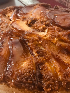 Una foto de Torta de manzana invertida en licuadora