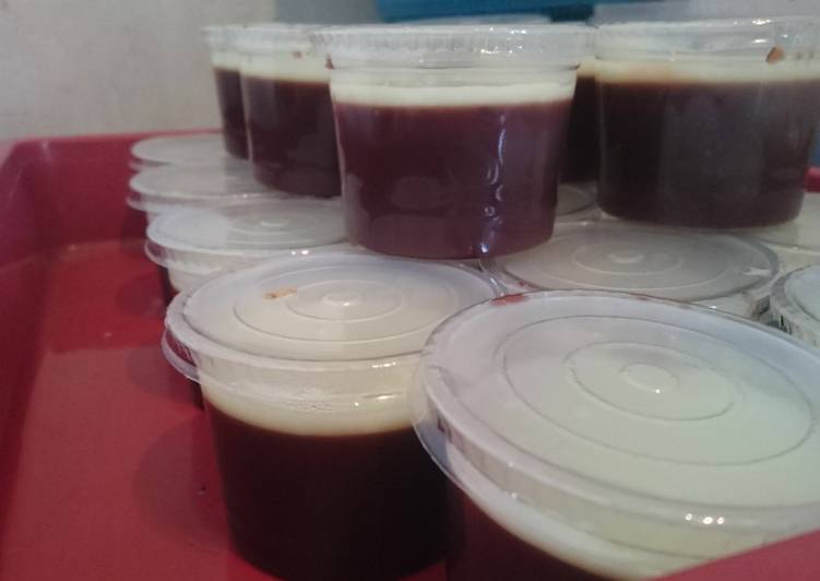 Bagaimana Menyiapkan Puding coklat vla vanilla, Enak Banget