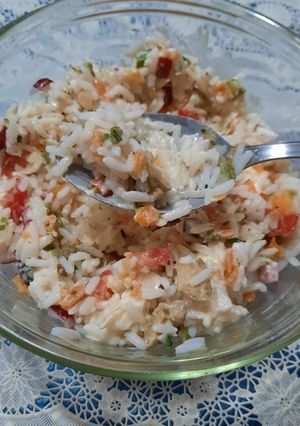 Una foto de Ensalada arroz primavera