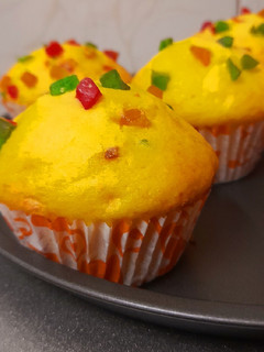 ટુટી ફ્રુટી મફિન (Tutti Frutti Muffin Recipe In Gujarati) રેસીપી મુખ્ય ફોટો