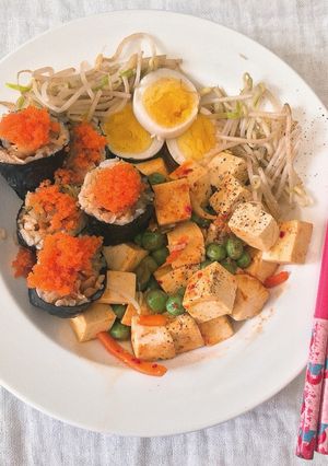 Hình của món 🍙Cơm Cuộn Gimbap Eat Clean.