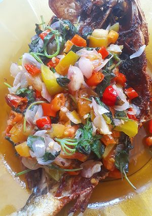 Foto resep Ikan bandeng goreng sambal dabu-dabu 🐟