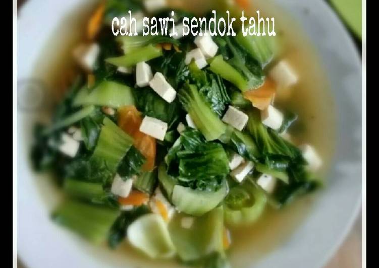 Langkah Mudah untuk Menyiapkan Cah sawi sendok tahu, Bisa Manjain Lidah