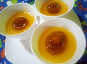 Una foto de Postre de naranja🍊 con copo de dulce de leche light