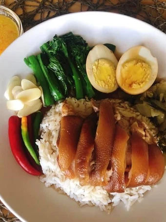 Recipe Stewed Pork Leg Recipe •Thai style •Thai Street Food |ThaiChef food the Awesome  Can spoil the tongue